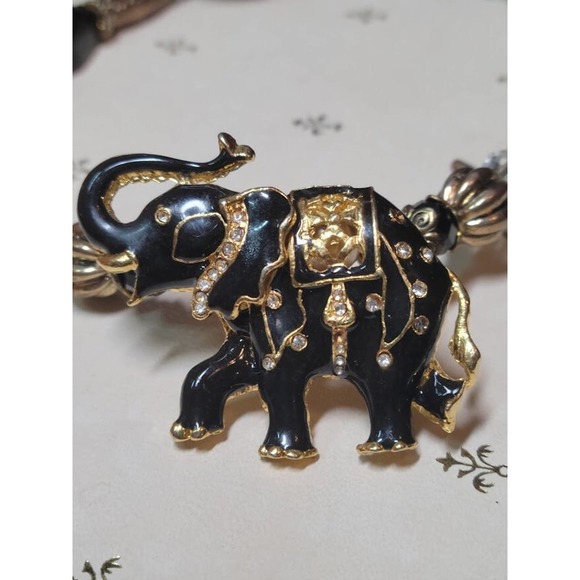 Vintage Assemblage Elephant Necklace - Picture 3 of 3
